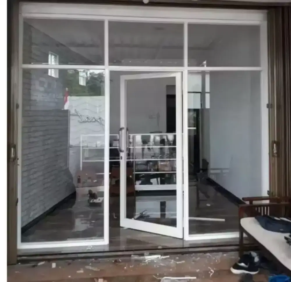 Kusen pintu jendela aluminium dan kaca tempered laminate dll