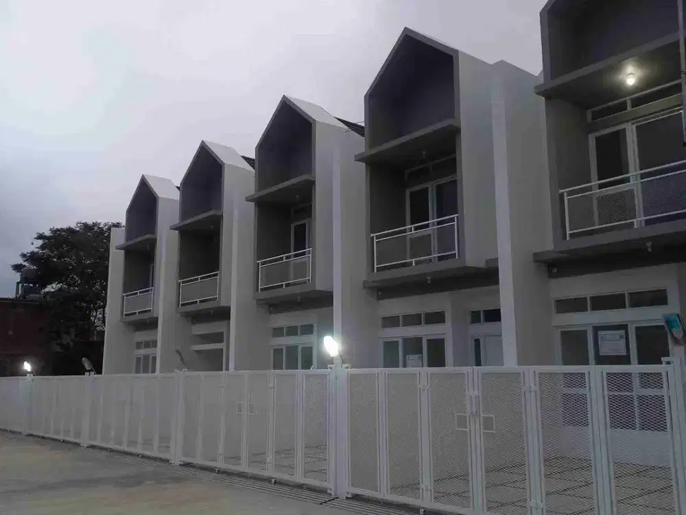 RUMAH MURAH SCANDINAVIA CISARANTEN KULON ARCAMANIK BANDUNG TIMUR