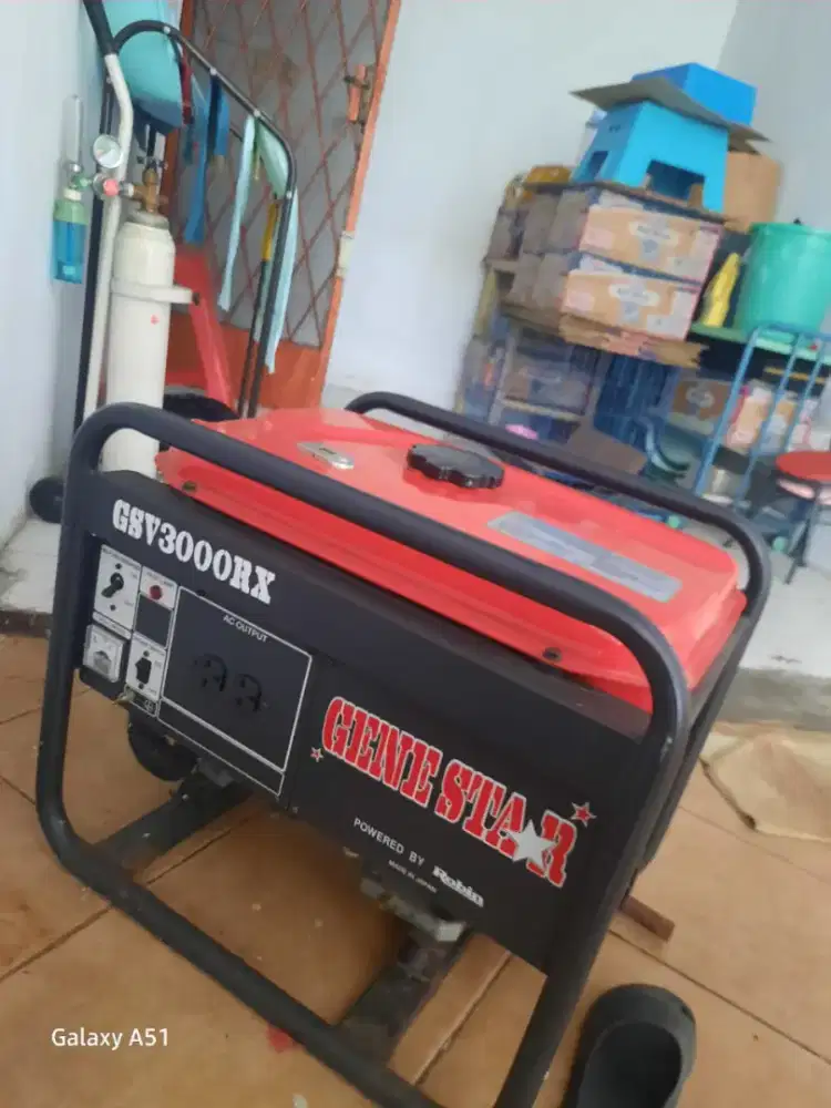 Genset jepang gene star 3000 watt jarang pakai like new