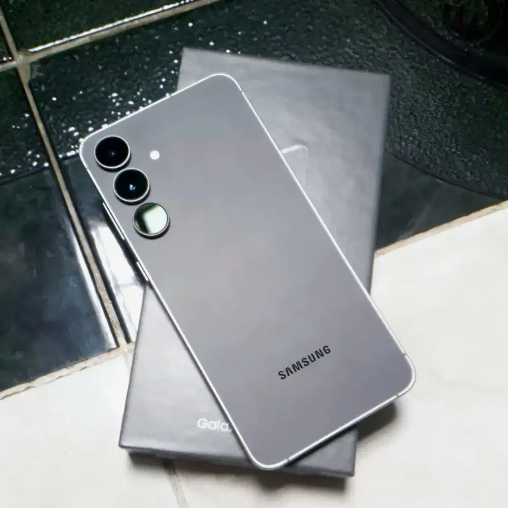 Samsung S25 FE 8/256 | Fullset Mulus Like New | Garansi On