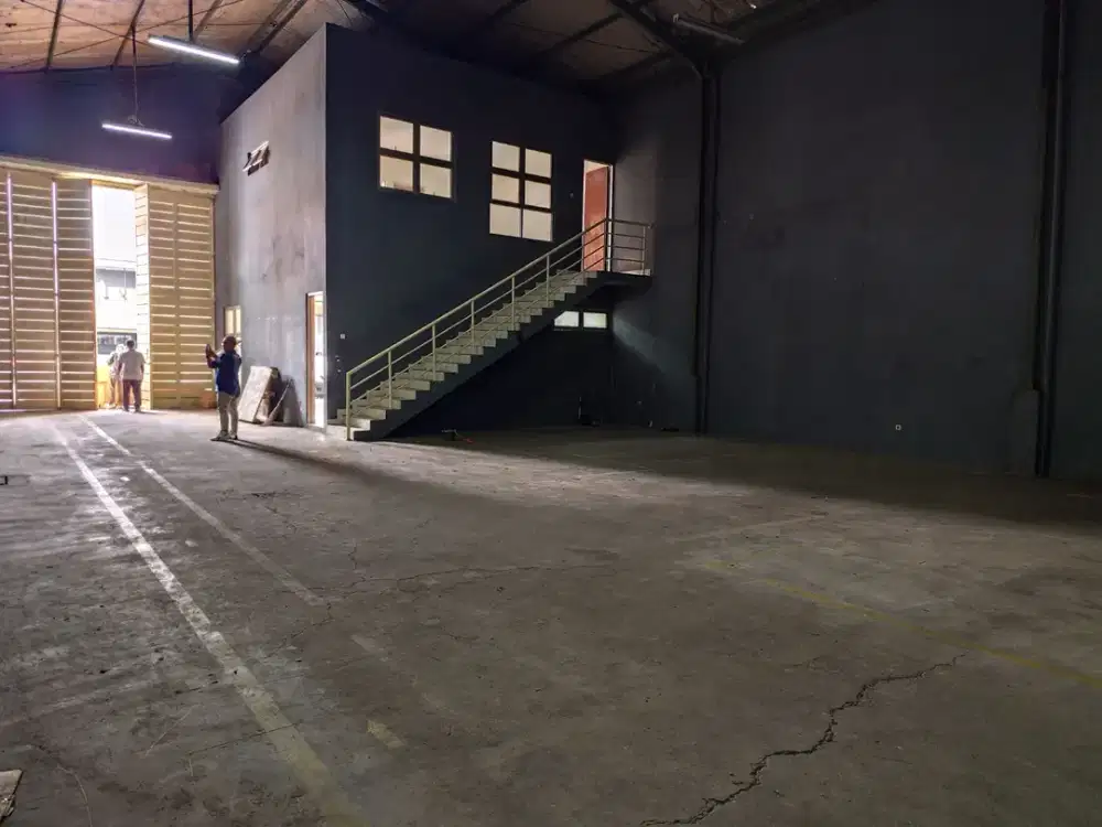 Gudang sewa siap pakai dekat gading serpong