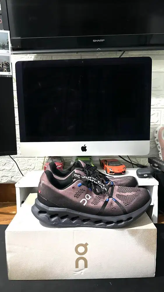 On Cloud Surfer 44.5 100% Authentic