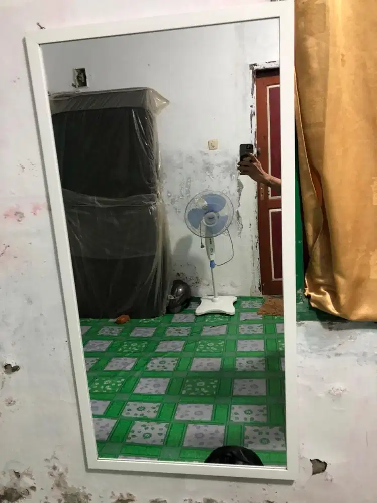 Cermin pangkas besar