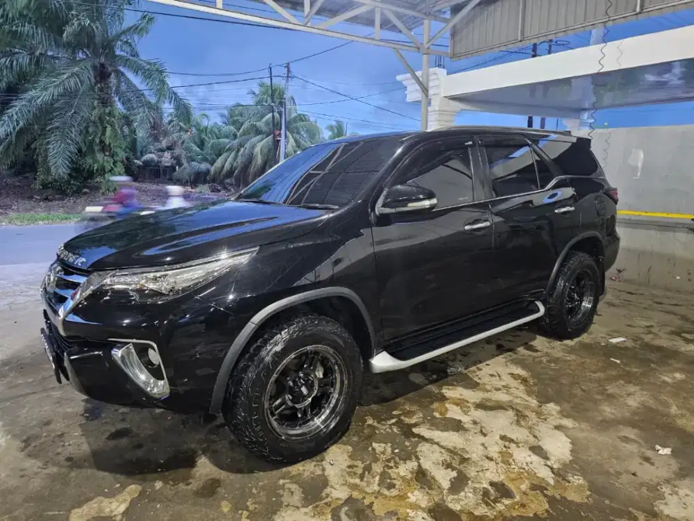 TOYOTA FORTUNER VRZ 2017.