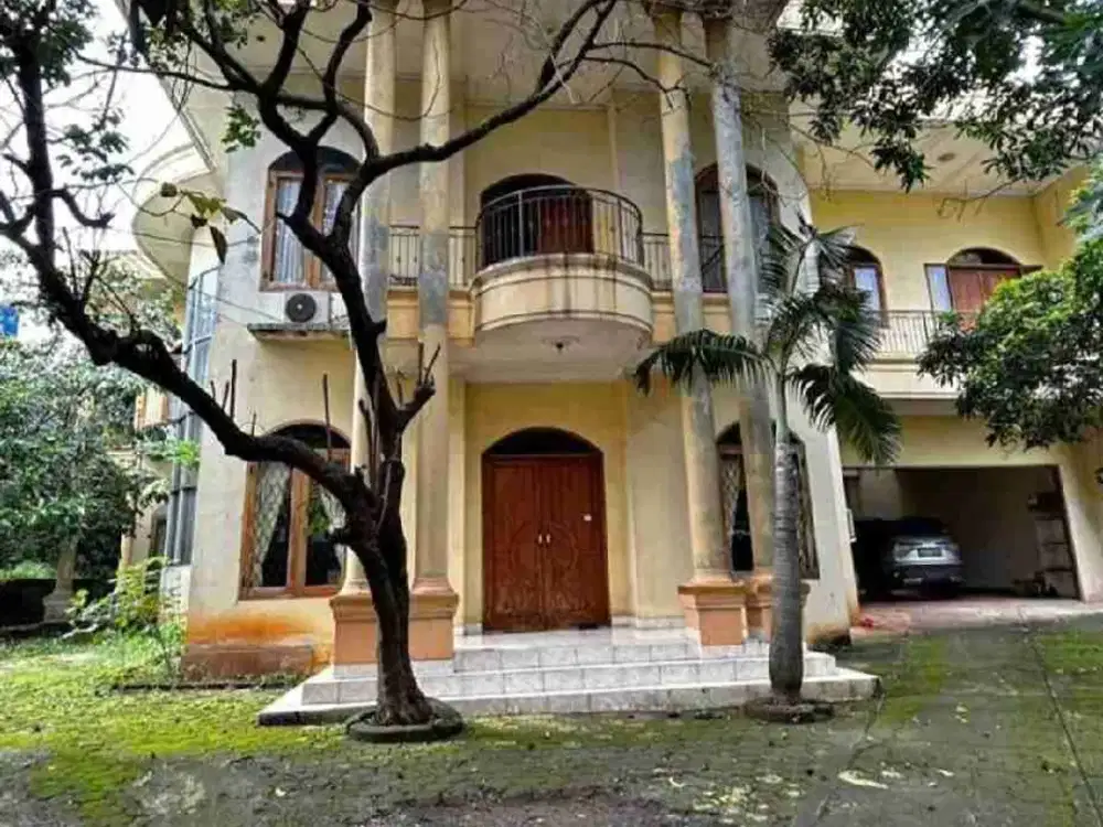 DIJUAL RUMAH MEWAH TANAH LUAS TERMURAH DI JAGAKARSA JAKARTA SELATAN