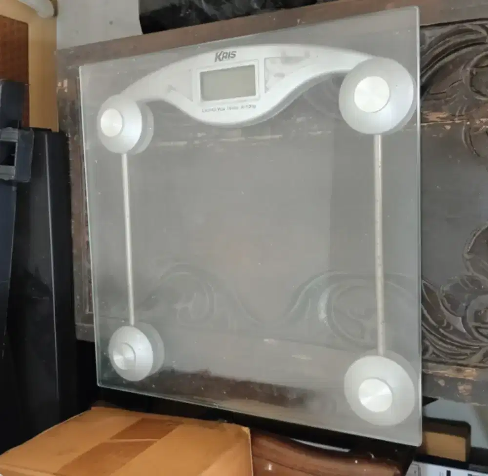 Timbangan Badan Digital Merk Krisbow