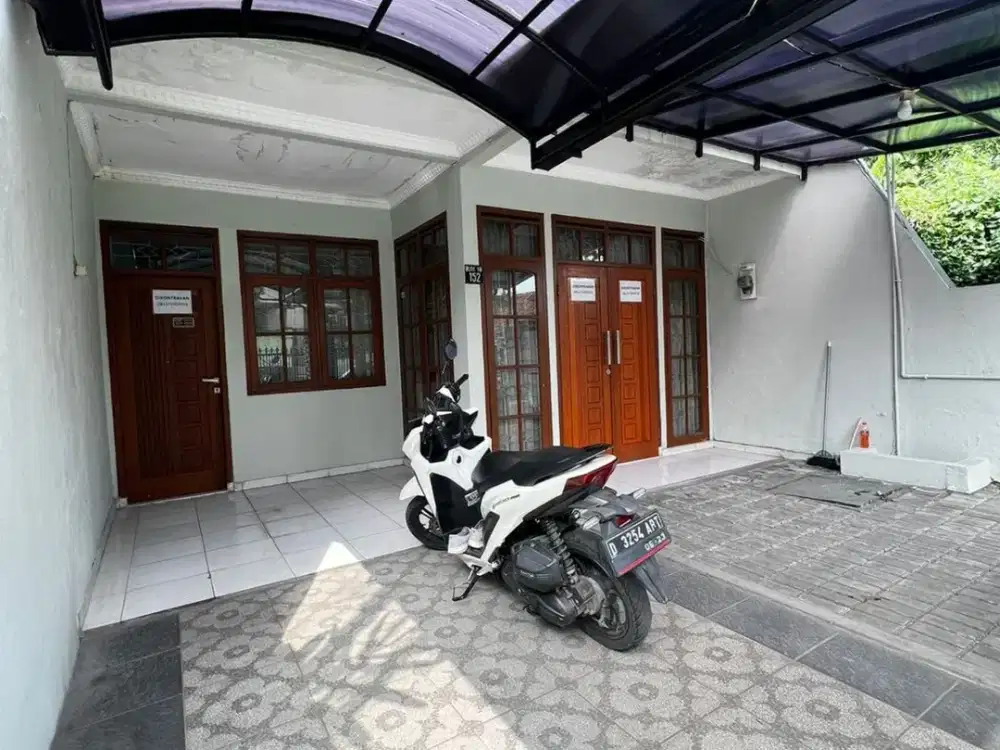 KONTRAK AKSES JALAN BESAR 3 MOBIL SARIJADI, STRATEGIS HARGA MURAH!