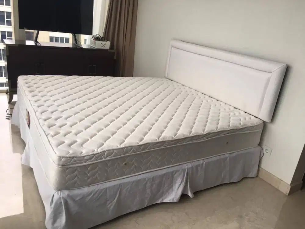 1 set Ranjang Guhdo Standard Plush Top 180x200