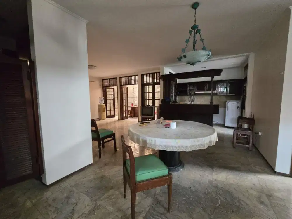 Rumah Bisa Kantor Kemang