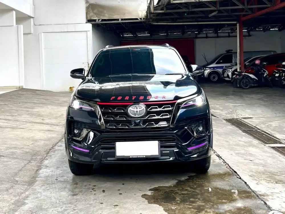 Toyota Fortuner VRZ TRD Matic / AT '2021 Hitam