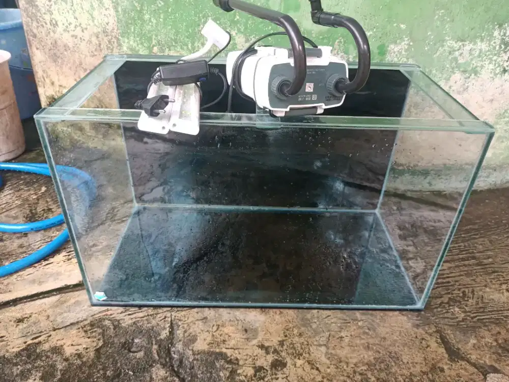 Aquarium tinggal pakai