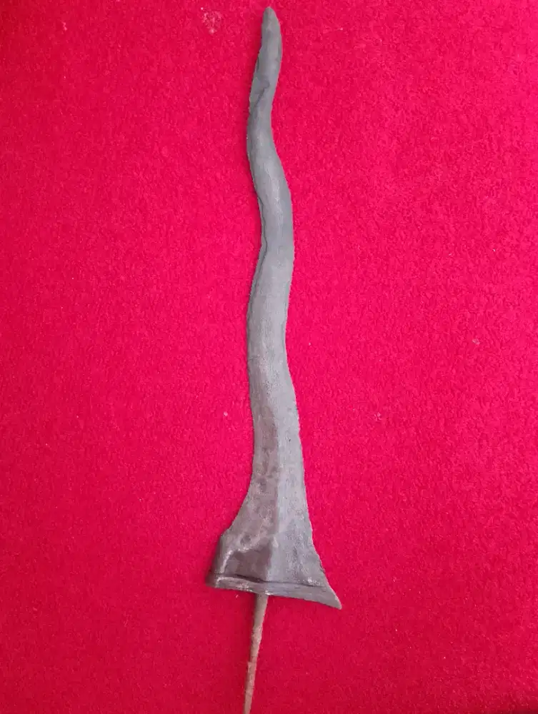 Keris pulanggeni sepuh bilahan