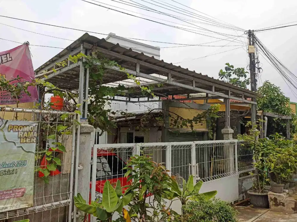 Rumah dijual ada kos pinggir jalan raya Pangeran Jayakarta dekat Summarecon Bekasi