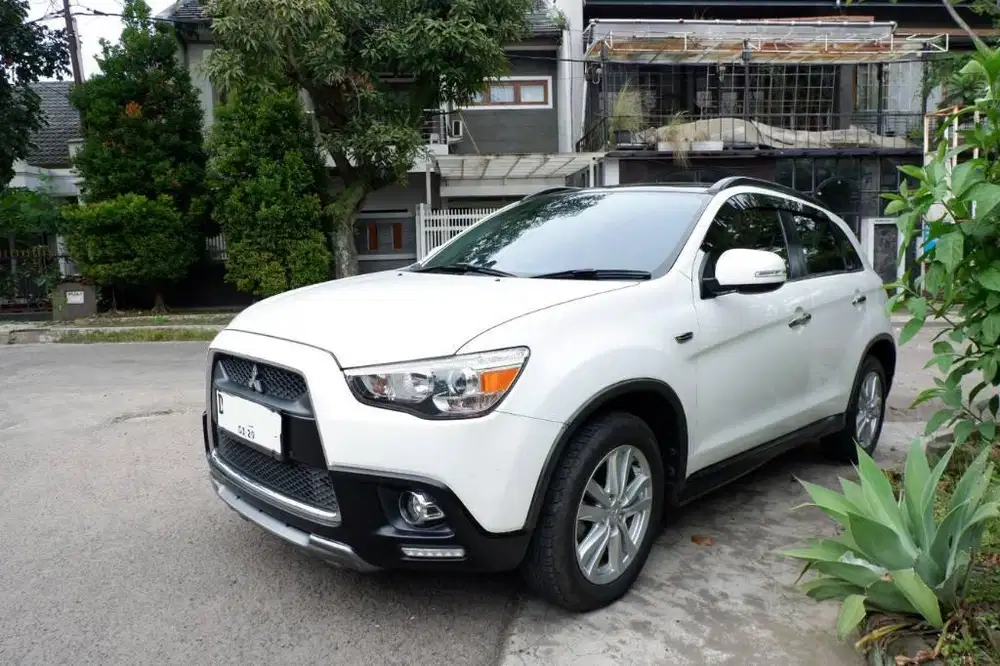Mitsubishi Outlander Sport 2.0 Limited At 2013 White