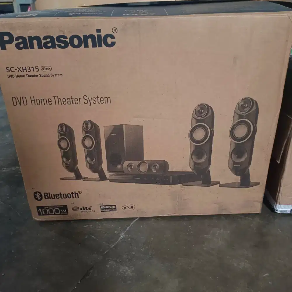 Panasonic DVD Home Theater SC-XH315