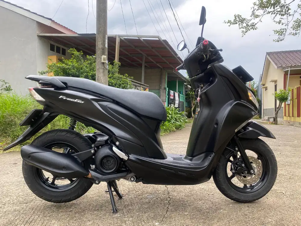 58@: DP:750 B DEPOk YAMAHA FREE GO HITAM