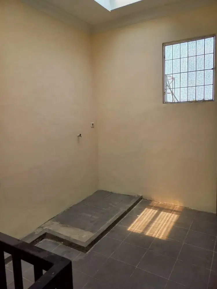 Di sewakan wiguna selatan