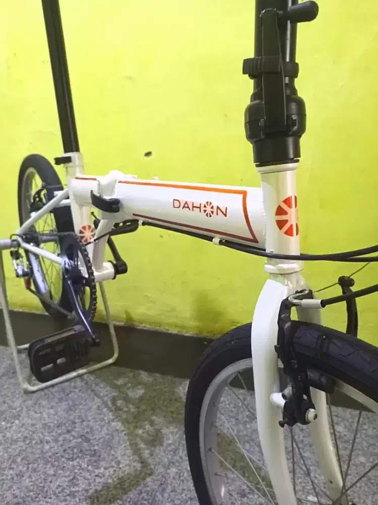 Sepeda lipat 20 inch mulus