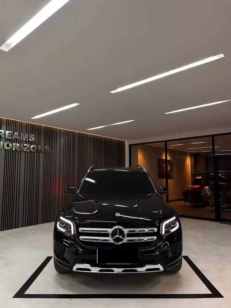 Mercedes Benz GLB200 Progressive Line 2023 NIK 2022 Black Hitam Mercy
