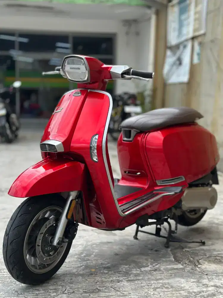 Lambretta V200 Special tahun 2019 (Not Vespa)