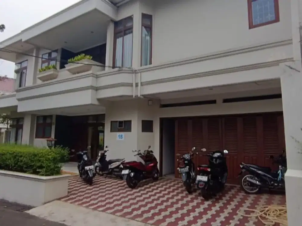 Rumah Mewah Dengan Lokasi Premium di TB Simatupang, Jakarta Selatan