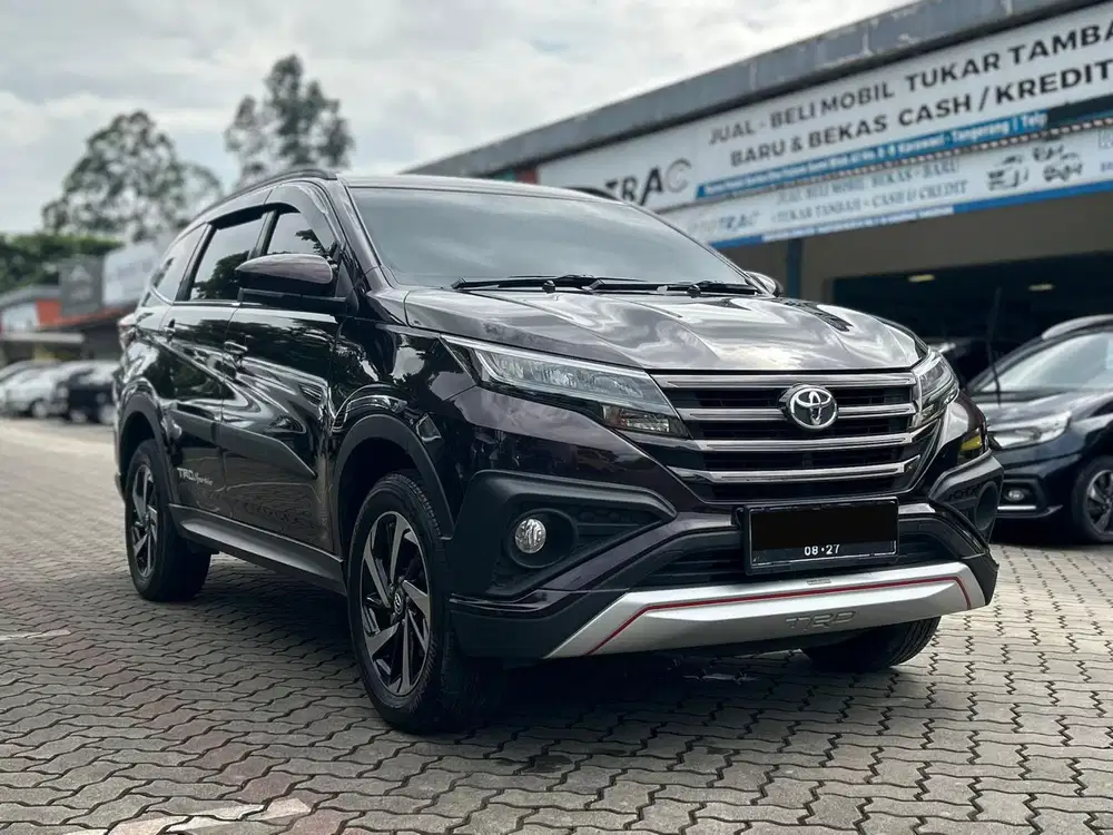 TOYOTA RUSH S TRD 1.5 AT MATIC 2019 UNGU