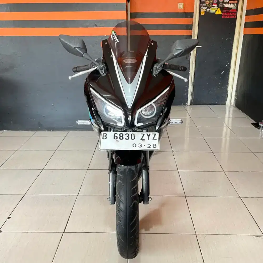 Honda CBR taun 2015