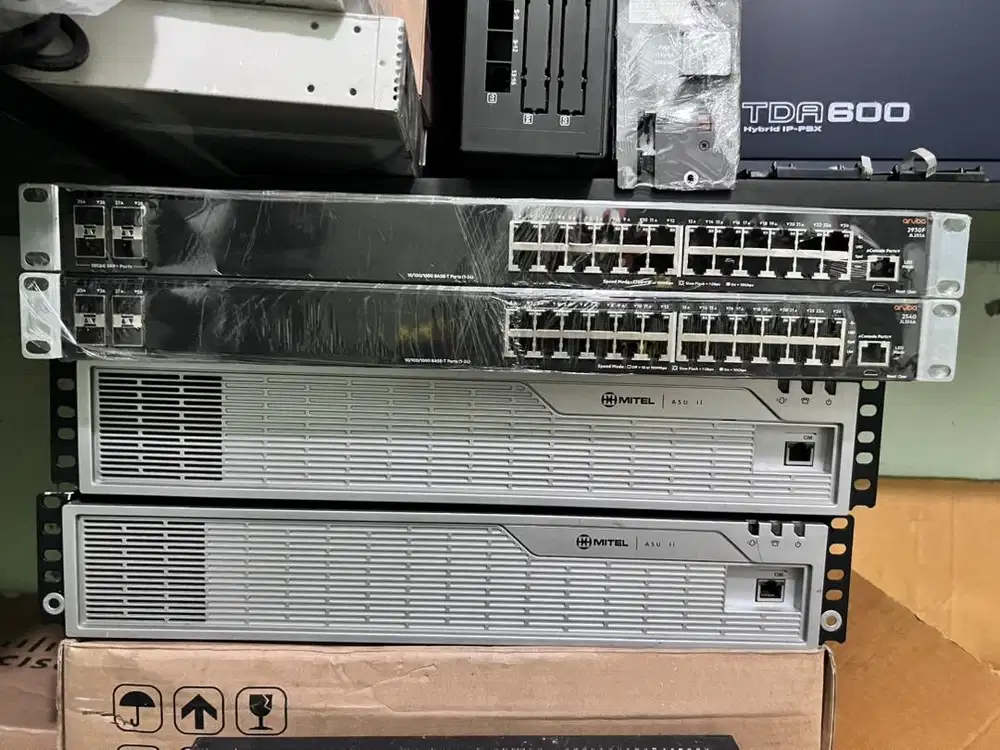 Jual switch Aruba 2unit dan Pabx mitel 2unit