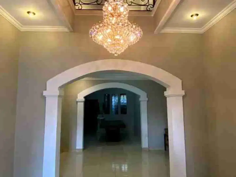 Rumah Lux Tengah Kota Siap Huni Area Buah Batu dkt Lodaya