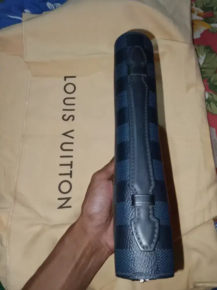 Dompet Louis Vuitton zippy XL Damier cobalt autentic jual cepat B.U