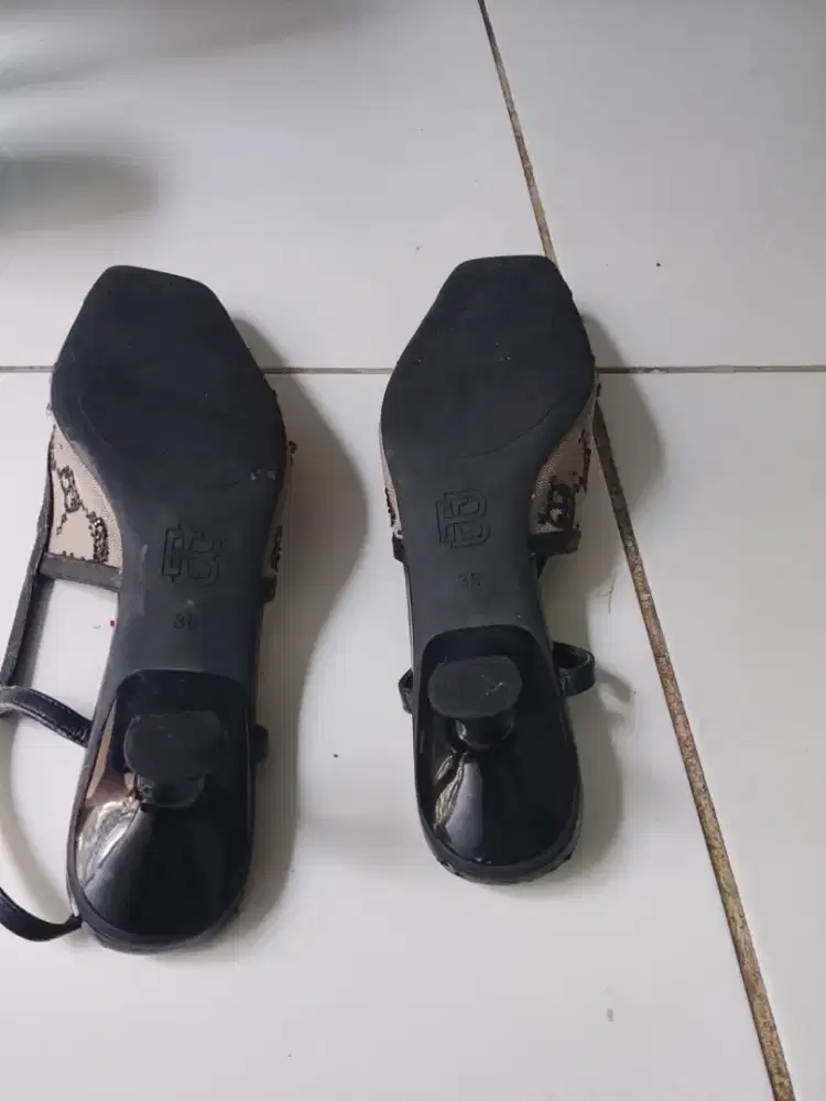 sepatu wanita merk Everbest