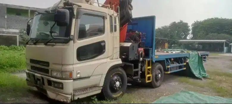 Mitsubishi fuso (2008) 12.5 Super Great 6D24 Solar-MT