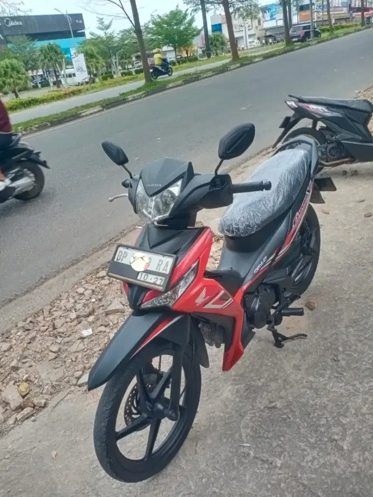 Supra x 125 tahun 2022