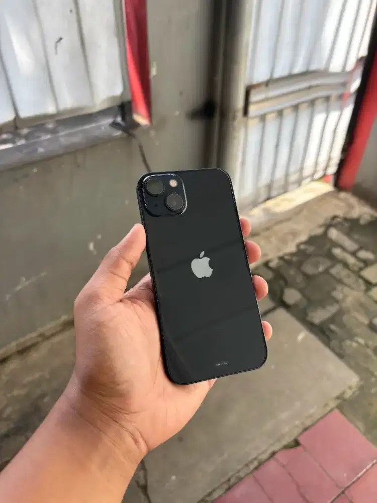iPhone 13 128Gb iBox