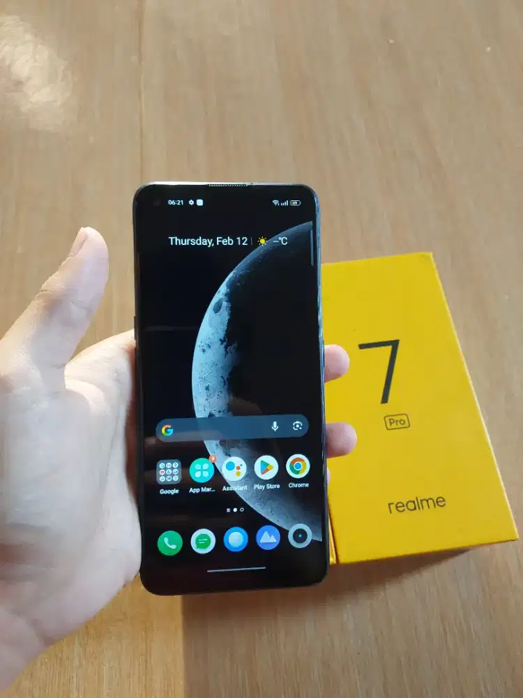 Baca deskripsi Realme 7 pro 8/128 fullset