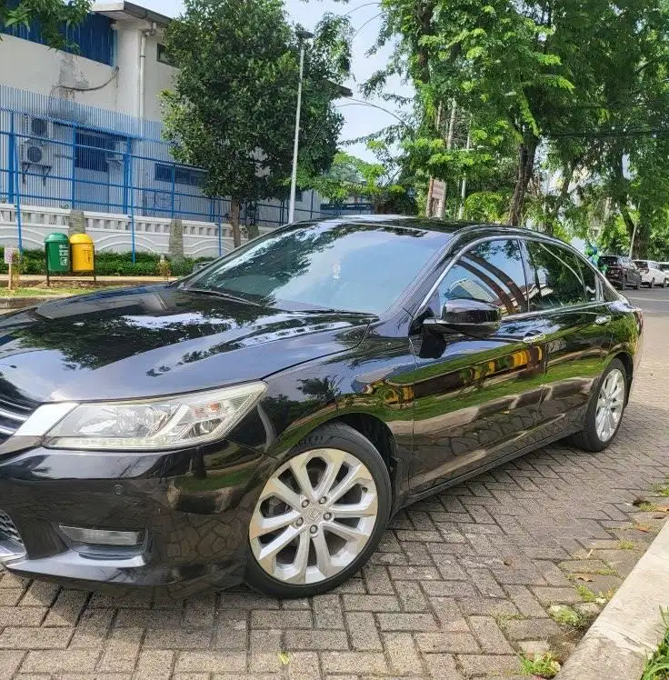HONDA ACCORD 2.4 VTIL AT 2015