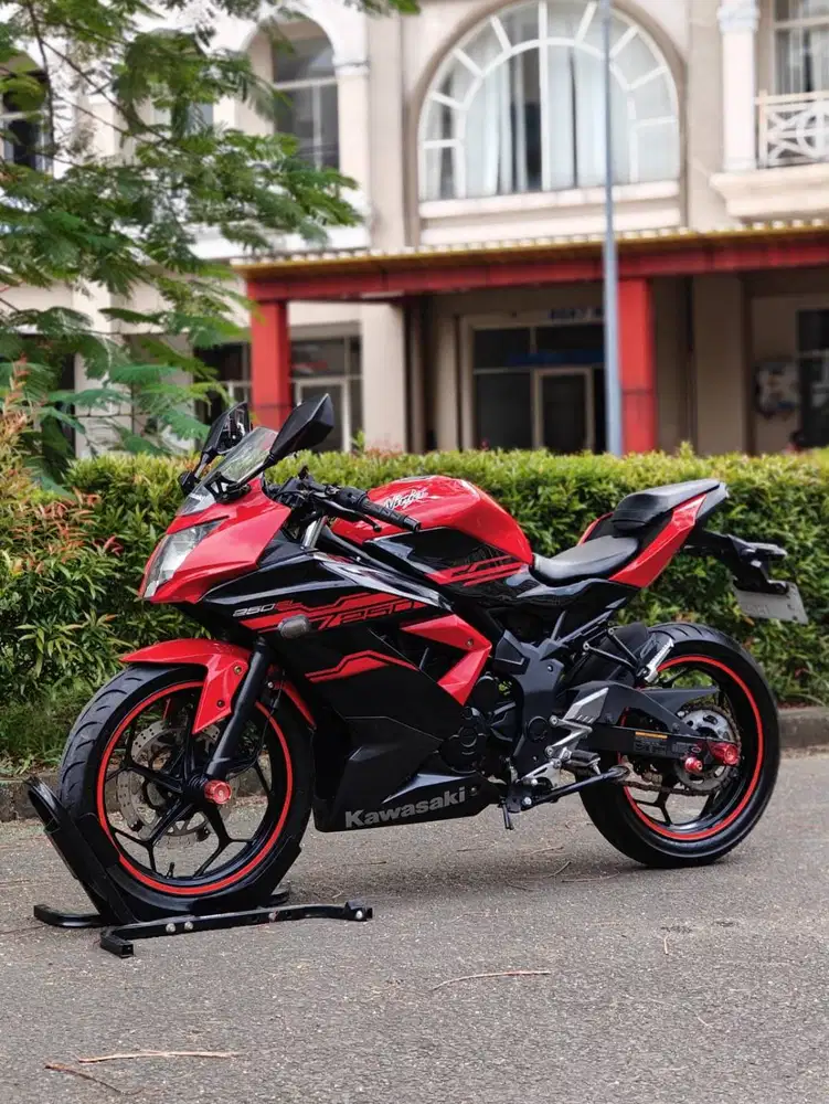 KAWASAKI NINJA MONO 250 SL 2016 MERAH HITAM KM 15K PAJAK ON SUPERB