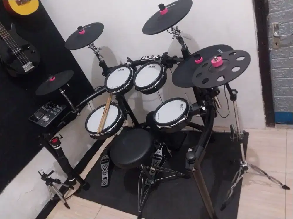 Drum Elektrik NU-X Dm7