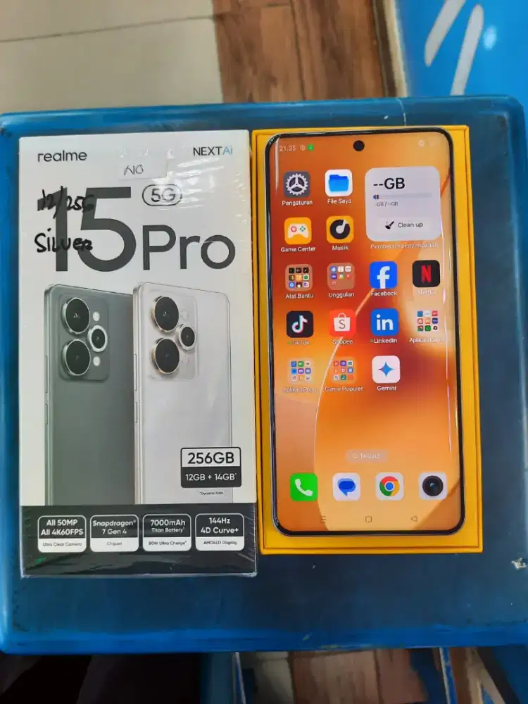 Realme 15 Pro Fullset