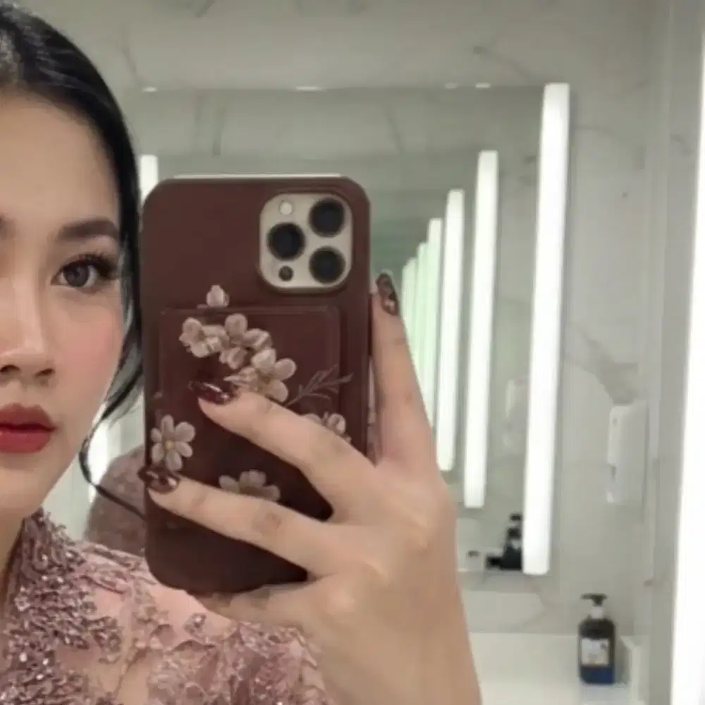 saya sedang mencari pekerjaan