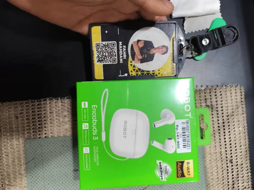 TWS ROBOT ENCOBUDS 3