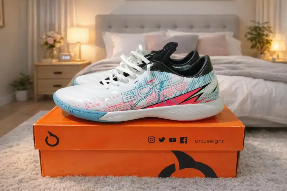 Di jual Sepatu Futsal Ortuseight UK.43