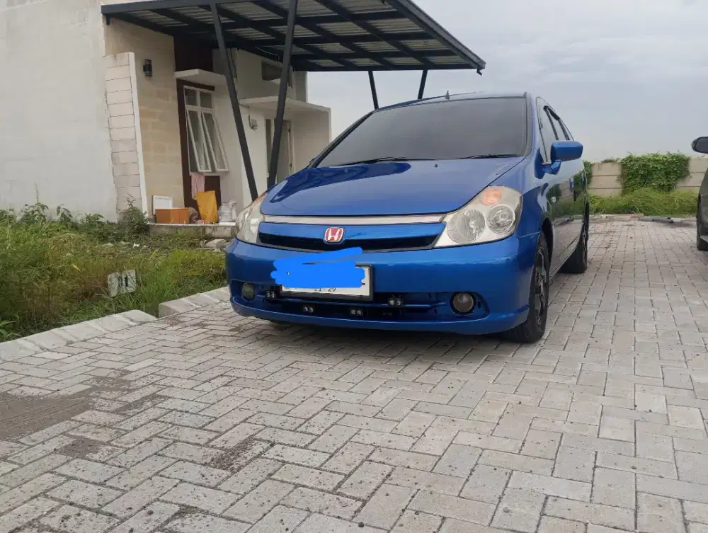 Honda stream 1.7 th 2004