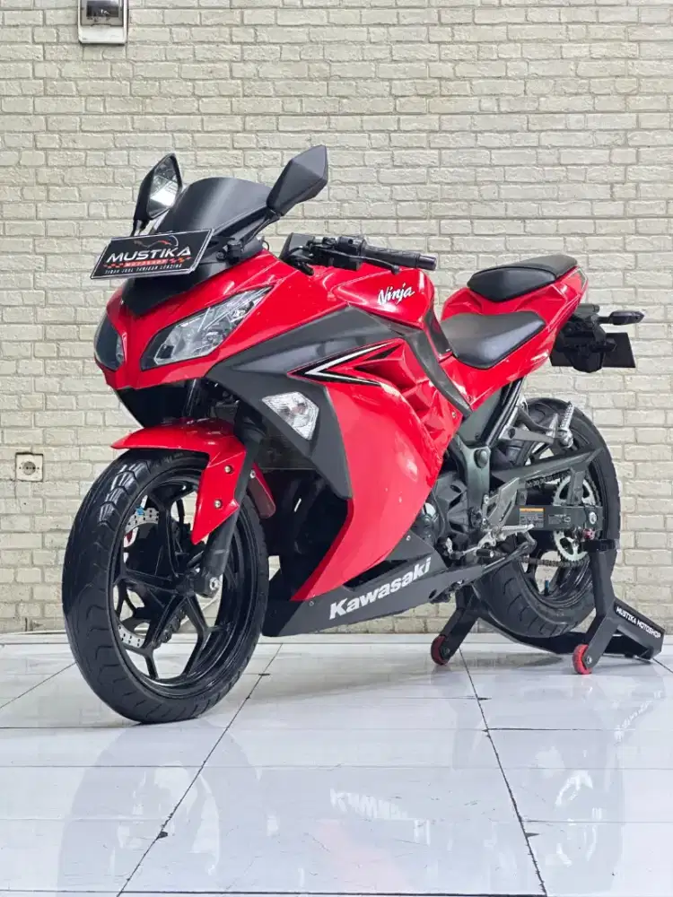 ODO 17RB‼️ Kawasaki Ninja 250 FI 2016 Merah Orisinil - Dava Mustika