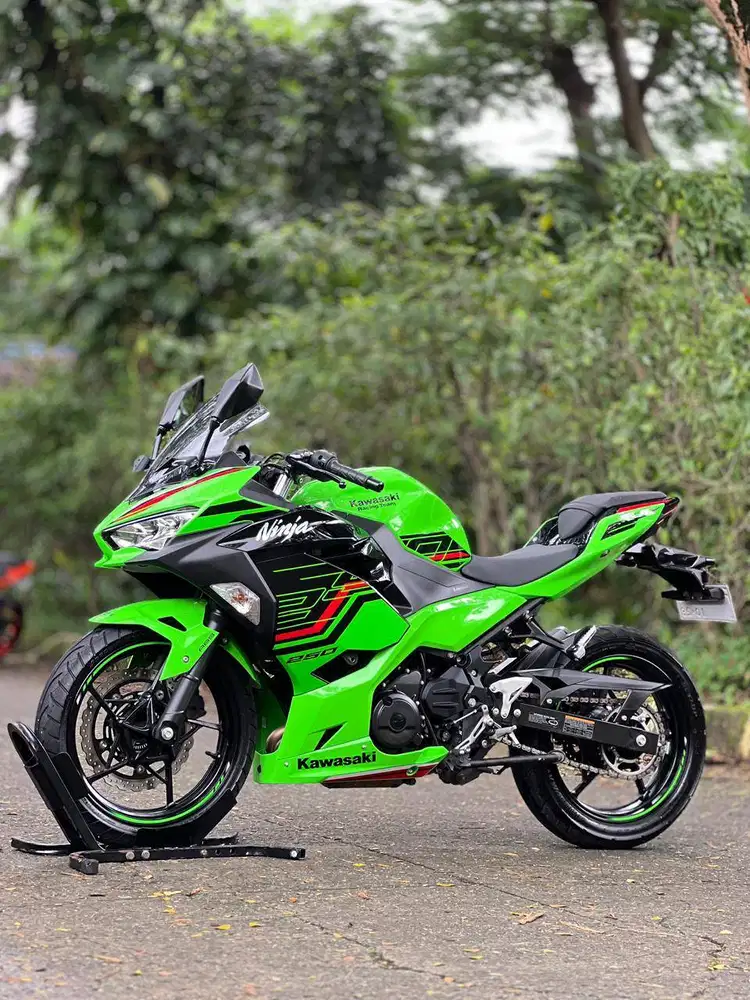 KAWASAKI NEW NINJA 250 FI ABS KRT KEYLESS 2024 KM 1K TAX ON FULL MULUS