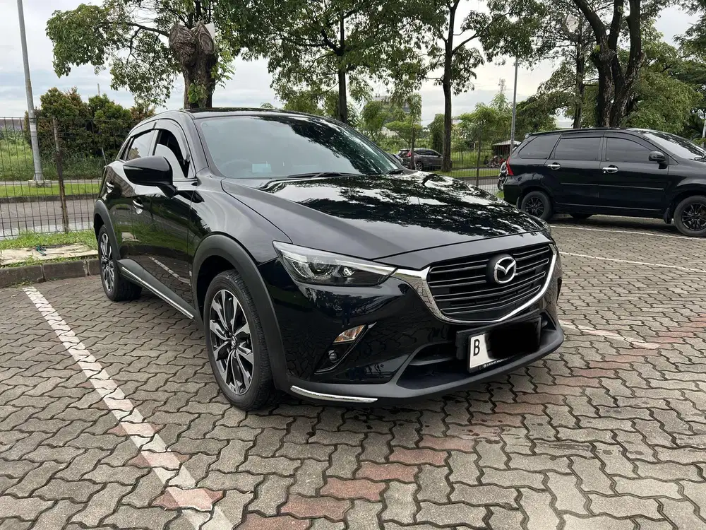 Mazda Cx3 2023 1.5 Sport AT Hitam KM 19rb Antik
