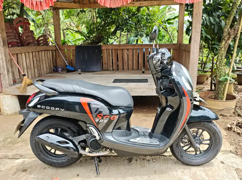 Scoopy 2022 pajak panjang B jaktim