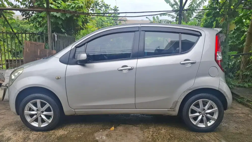 Suzuki Splash 2011 Bensin