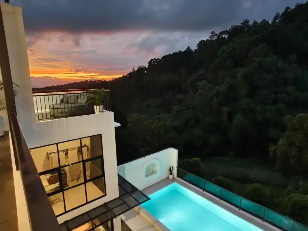 WTS — Villa Mewah Private Pool View Pepohonan & Sunset di Sayap Dago