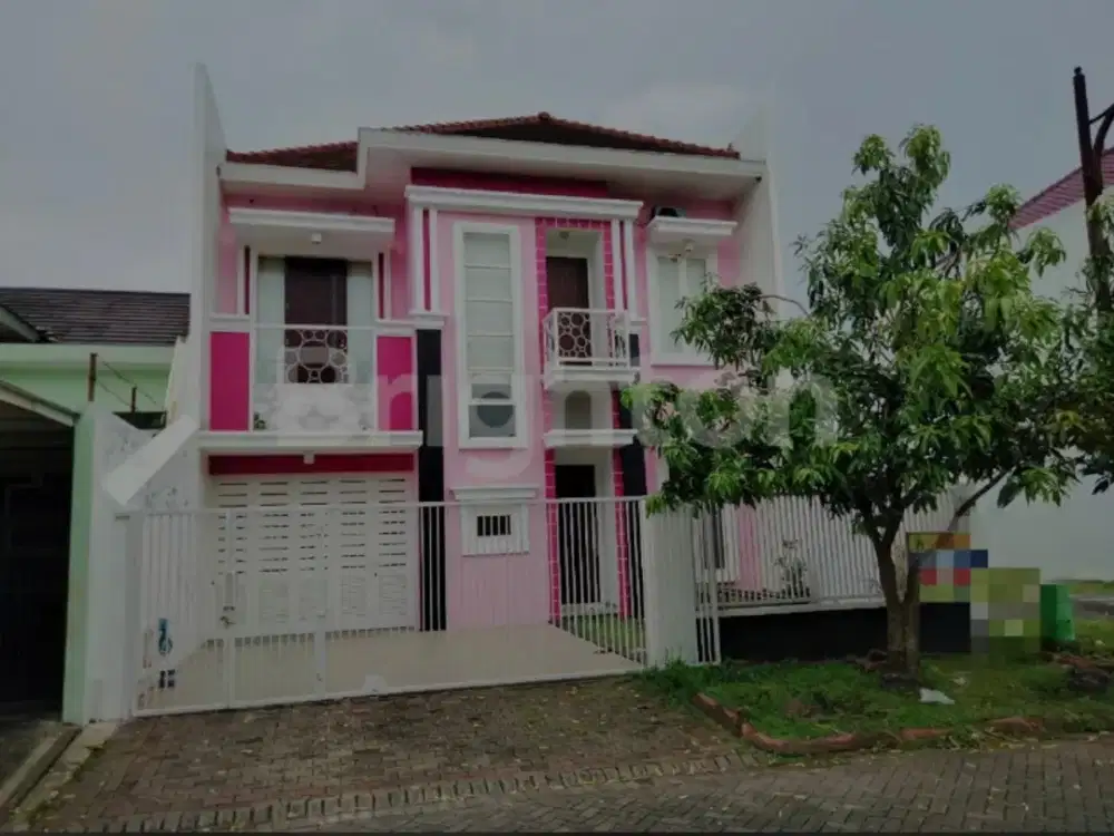 Rumah Mewah Araya Tlaga Golf Blok Depan